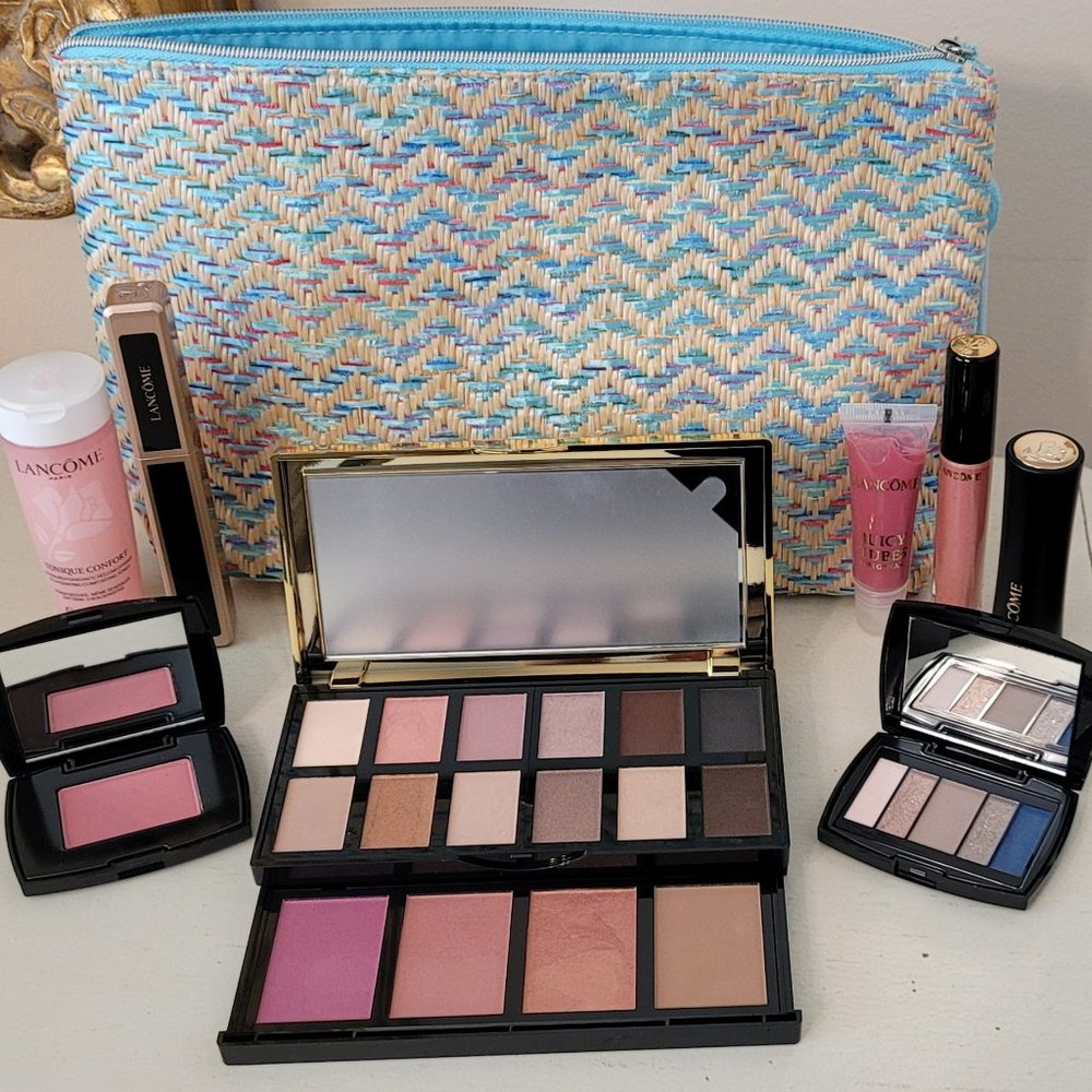NEW/UNUSED Lancome Make-Up Bundle (Face, Eyes, Lips)